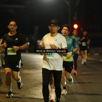Runner Photo 8808369