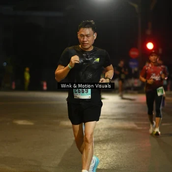 Runner Photo 8808373