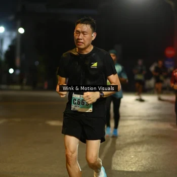 Runner Photo 8808375