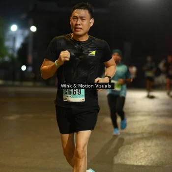 Runner Photo 8808381