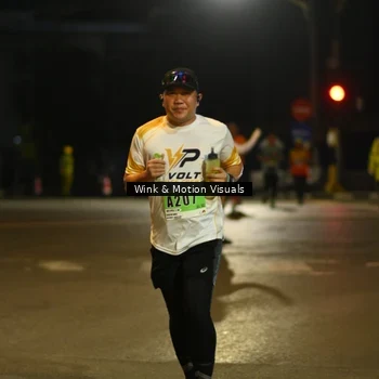 Runner Photo 8808398