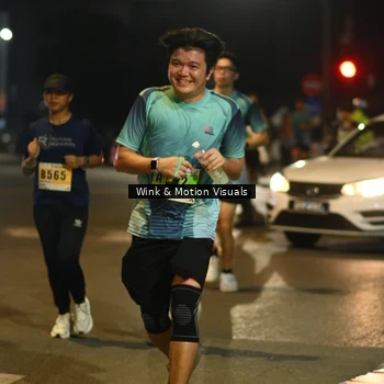 Runner Photo 8808565