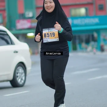 Runner Photo 8808674