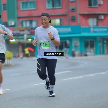 Runner Photo 8808734