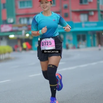 Runner Photo 8808760