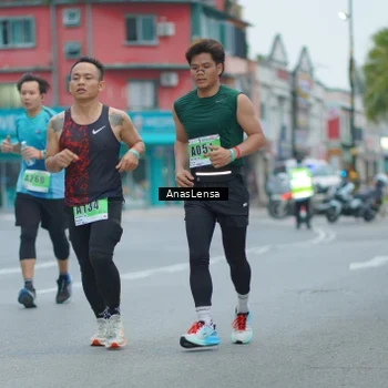 Runner Photo 8808806