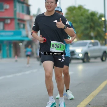 Runner Photo 8808873
