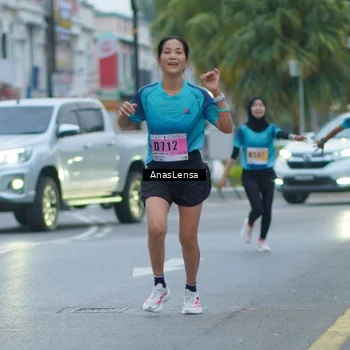 Runner Photo 8808880