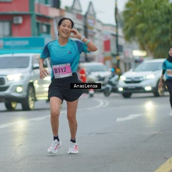 Runner Photo 8808888