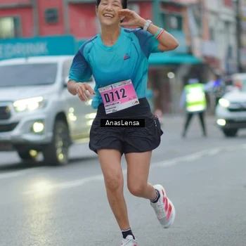 Runner Photo 8808899