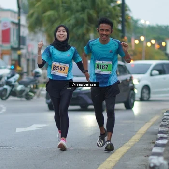 Runner Photo 8808900