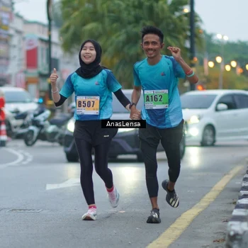 Runner Photo 8808917