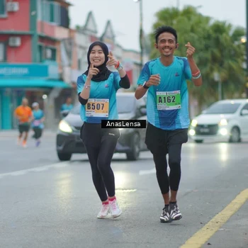Runner Photo 8808924