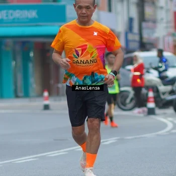 Runner Photo 8808935