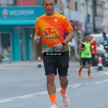 Runner Photo 8808947