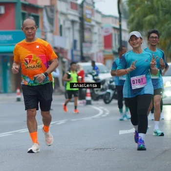 Runner Photo 8808951