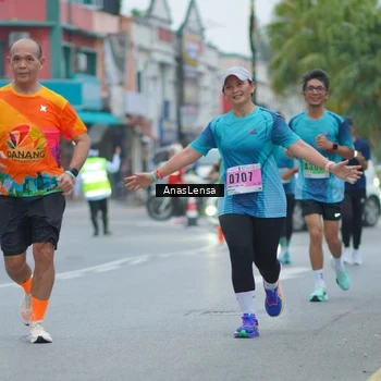 Runner Photo 8808953