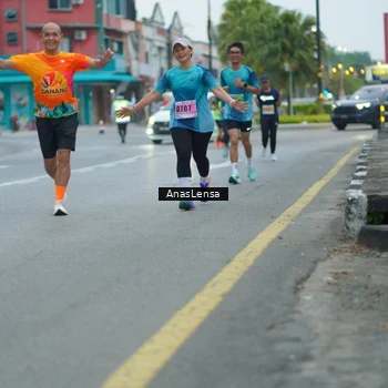 Runner Photo 8808954