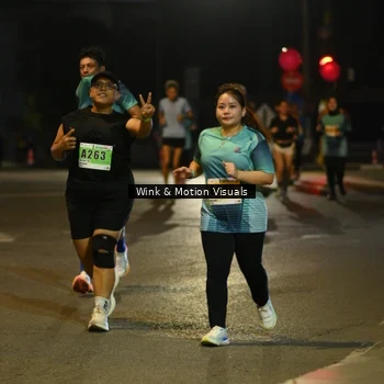 Runner Photo 8809000