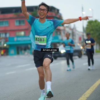 Runner Photo 8809016