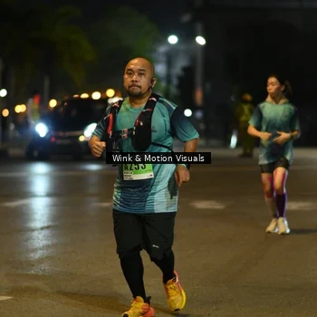 Runner Photo 8809043
