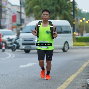 Runner Photo 8809045