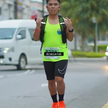 Runner Photo 8809047
