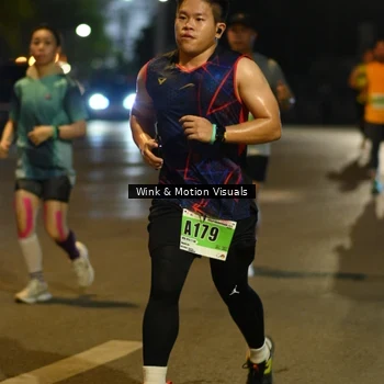 Runner Photo 8809053