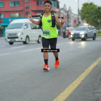 Runner Photo 8809065