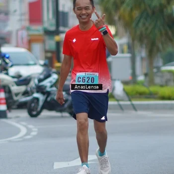 Runner Photo 8809068