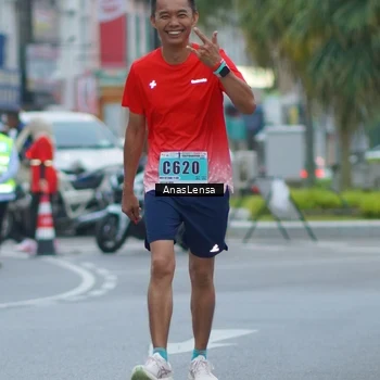 Runner Photo 8809079