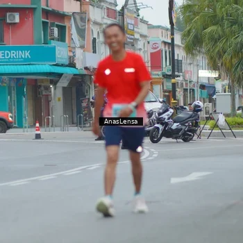 Runner Photo 8809099