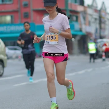Runner Photo 8809142