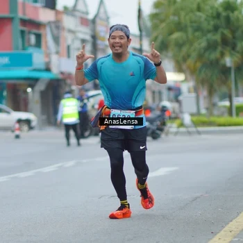 Runner Photo 8809168