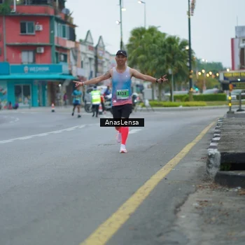 Runner Photo 8809194