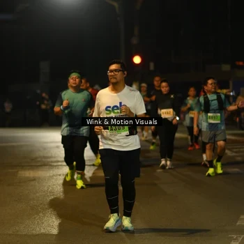 Runner Photo 8809209