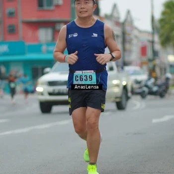 Runner Photo 8809226