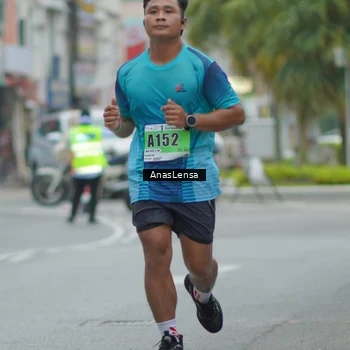 Runner Photo 8809240