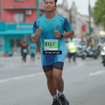 Runner Photo 8809257