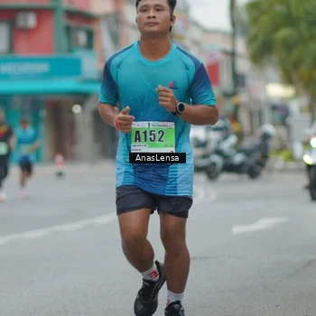 Runner Photo 8809259