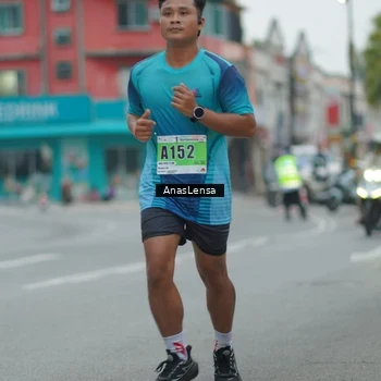 Runner Photo 8809269
