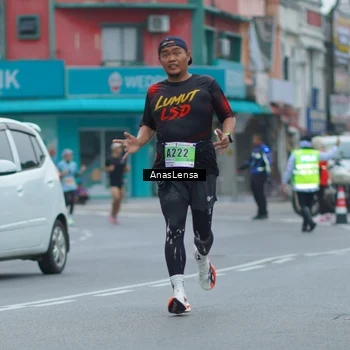 Runner Photo 8809279