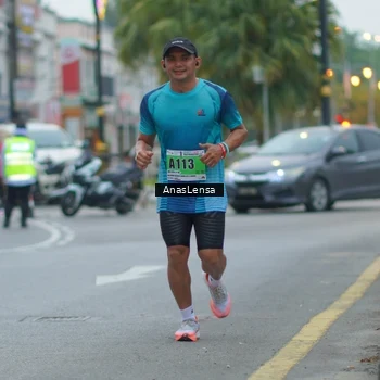 Runner Photo 8809303