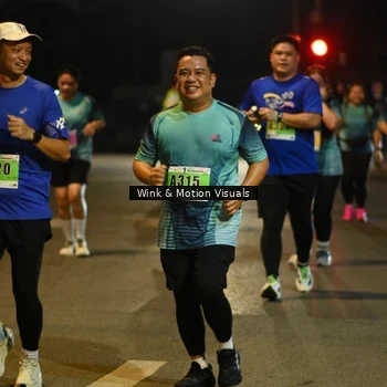Runner Photo 8809362