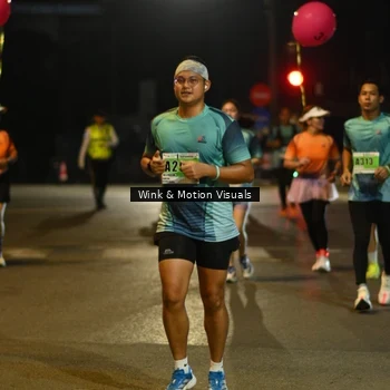 Runner Photo 8809430