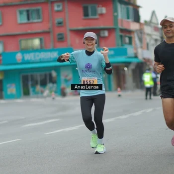 Runner Photo 8809472