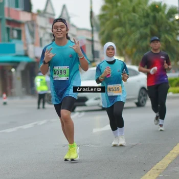 Runner Photo 8809481