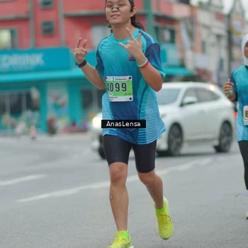 Runner Photo 8809498