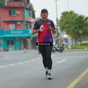 Runner Photo 8809502