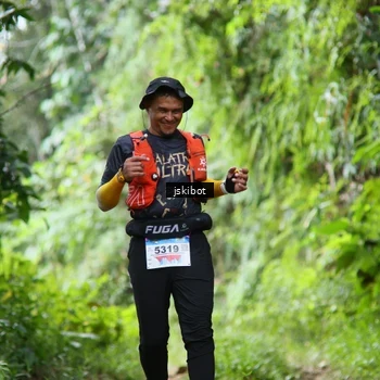 Runner Photo 8809507